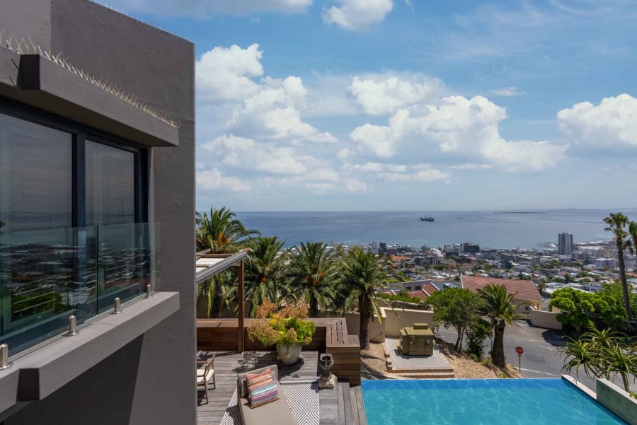 4 Bedroom Property for Sale in Fresnaye Western Cape